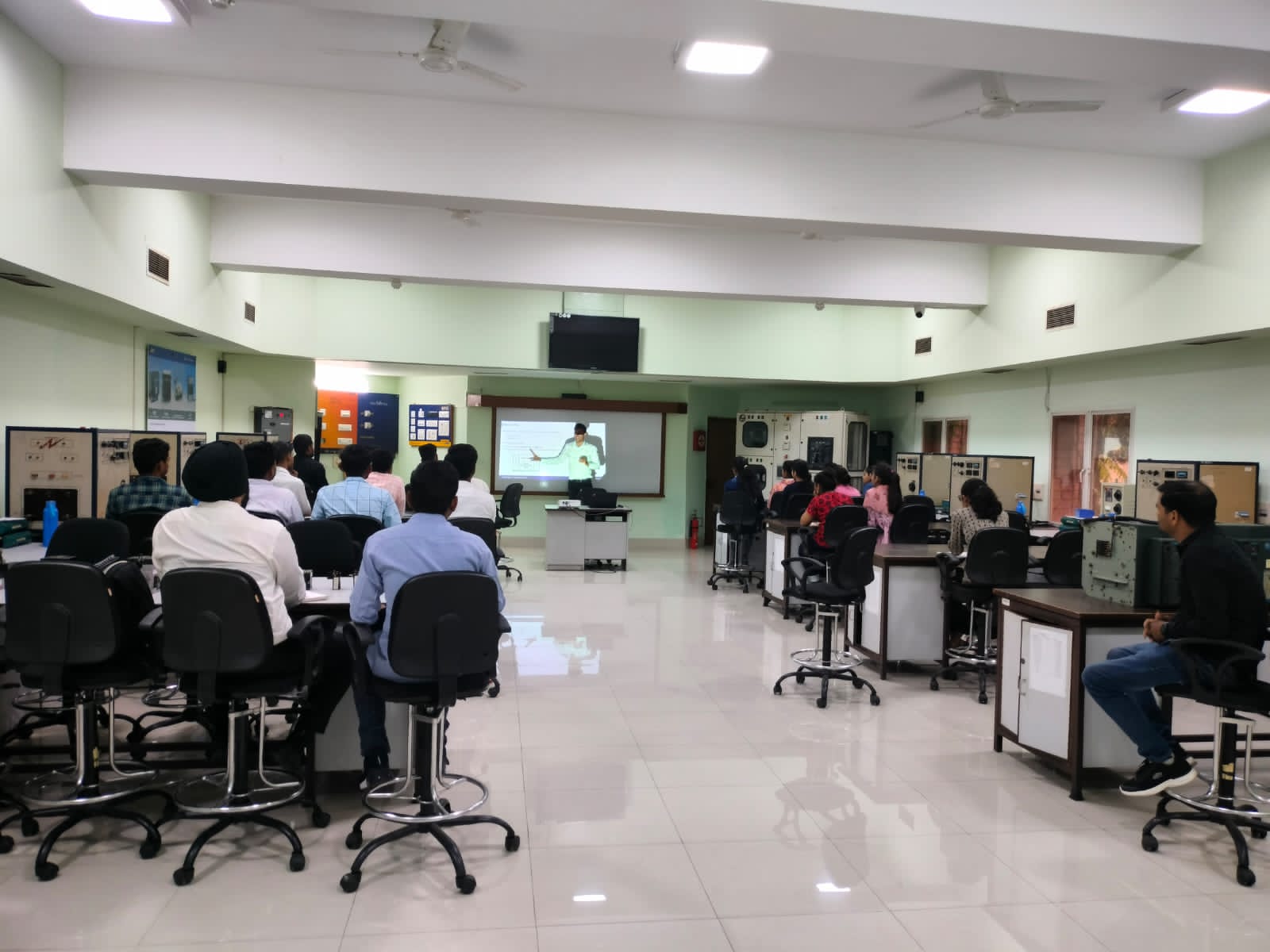 Industrial visit conducted in L& T Lucknow for Electronics Engineering Final yr Student on 20.03.2023